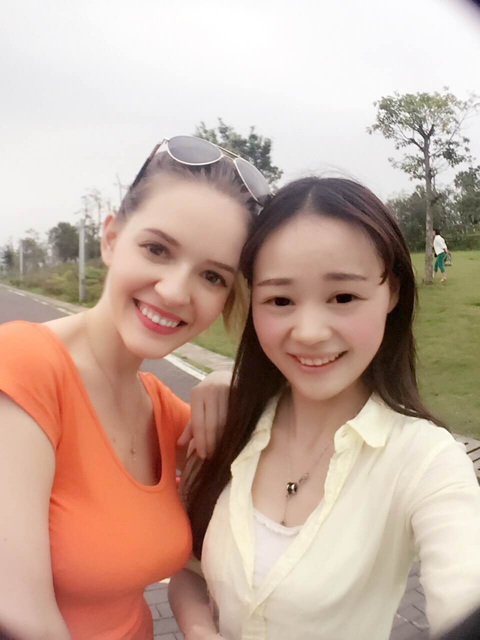 怎样最快成为化妆师,如何成为一名专业的化妆师