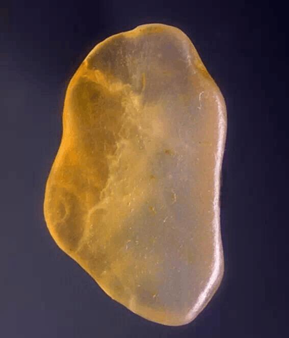 真正的纯天然玉石原石图片,各种玉原石图片大全集