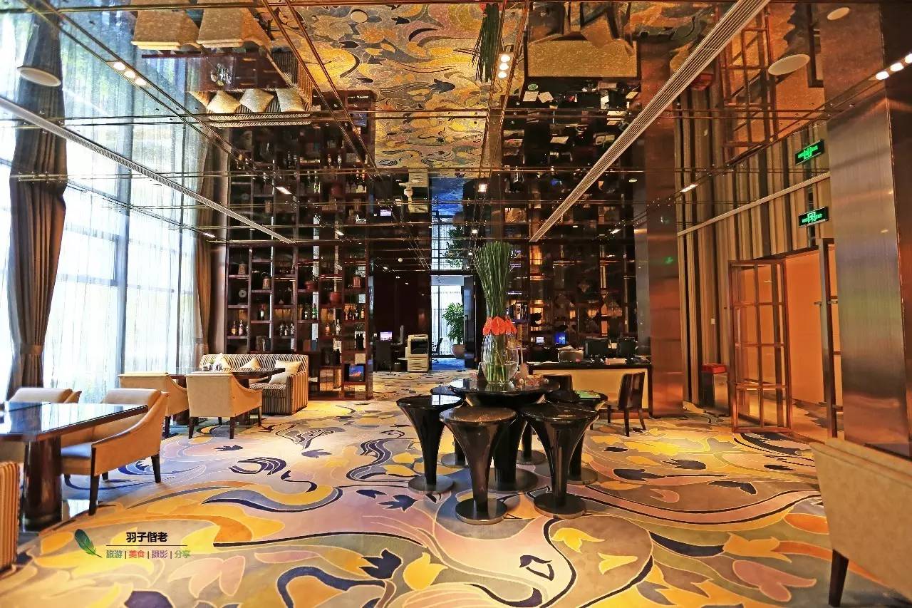 这一趟旅程，从机场铂尔曼开始