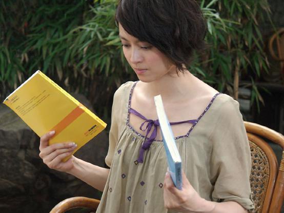 胸大也是一种困扰吗,原来胸大也是一种负担