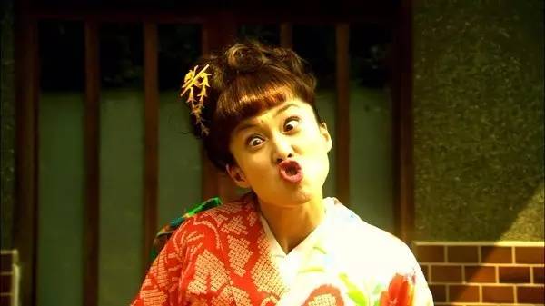 爱丽丝梦游仙境唯美风景,爱丽丝梦游仙境超美场景