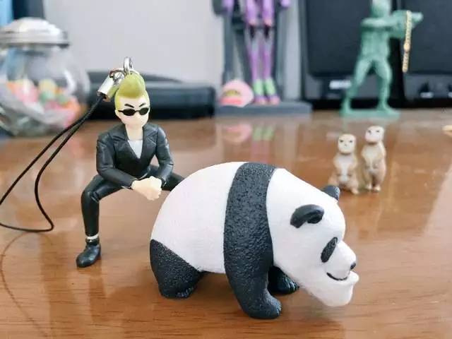 如此妖寿的魔性扭蛋，被集体*菊爆**我却很想买是为何？