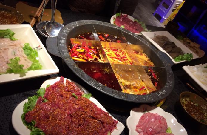 青岛这些明星店你都去过吗？寻味你最喜欢的那一家