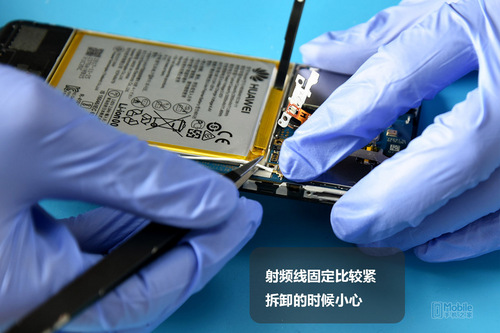 荣耀7C新鲜拆解：按需选择优缺点并存