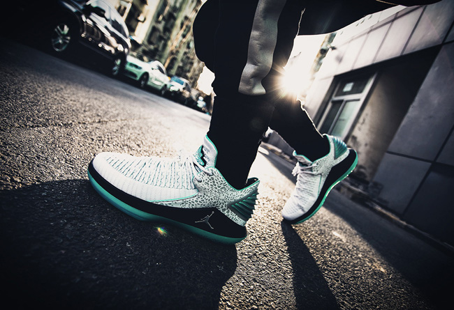 开箱上脚耐克篮球鞋,第一双airjordan正代鞋款在中国