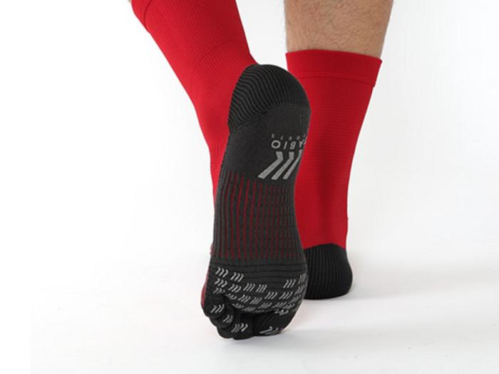 袜子学徒工创业项目,做袜子最成功的企业