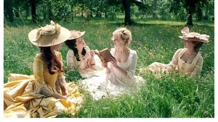 跟年轻朋友一起下午茶的心情,惬意下午茶时光