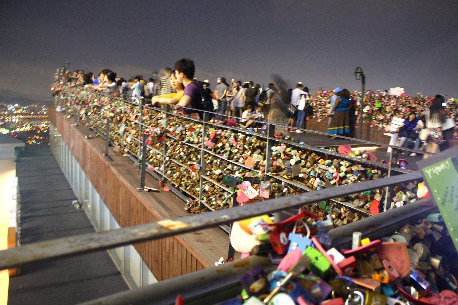 中国赴韩国游客暴涨760%韩国评价,中国赴韩国数量