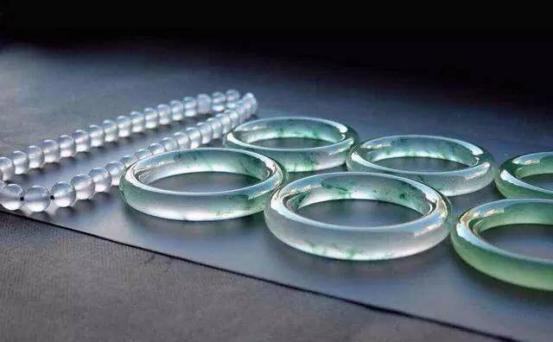 新手翡翠,新手如何入行翡翠