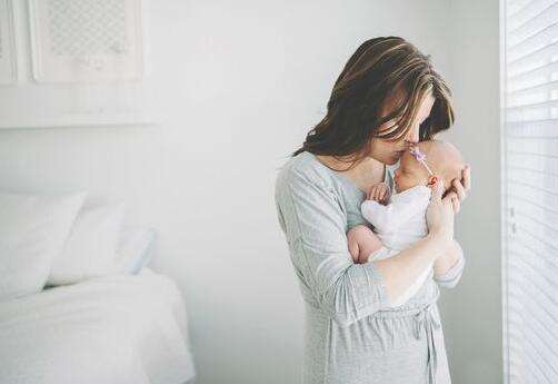 产后月子护理的正确方法,产后坐月子护理书籍推荐