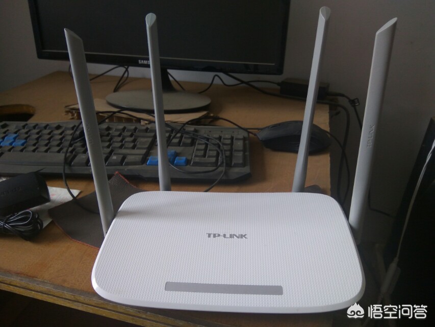 如家里没有网线入户，用什么设备看电视和上网？