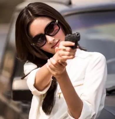 泰国最美变性人Poy来济后福利贴~知道中国十大变性美人是谁吗？世界十大又是谁吗？看后绝对包君满意~