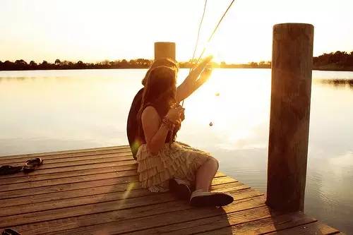 每个人会遇到一段刻骨铭心的爱,每个人都有一段爱恋用情很深