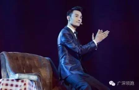 男神王凯：饭前健身房，饭后楼下慢跑衣架子是这样练成的