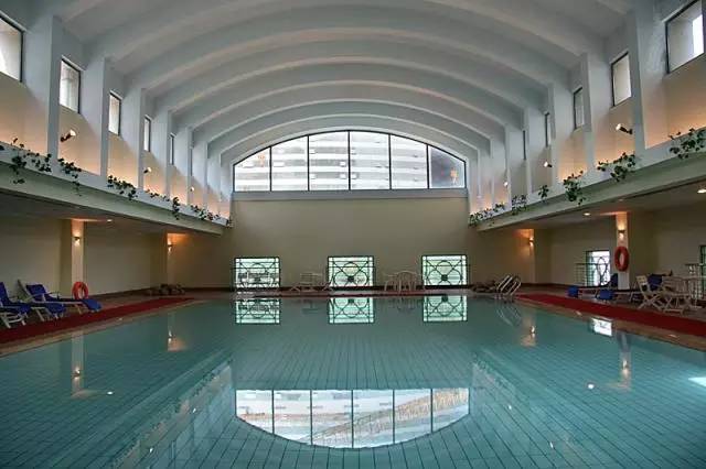 青岛伊春路银座游泳馆学游泳价格,青岛市室内游泳馆