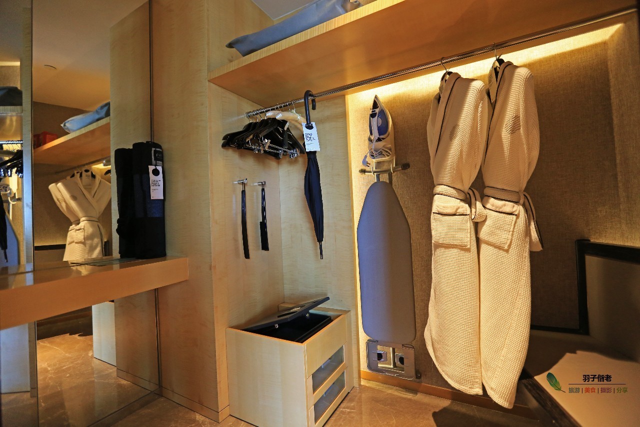 这一趟旅程，从机场铂尔曼开始