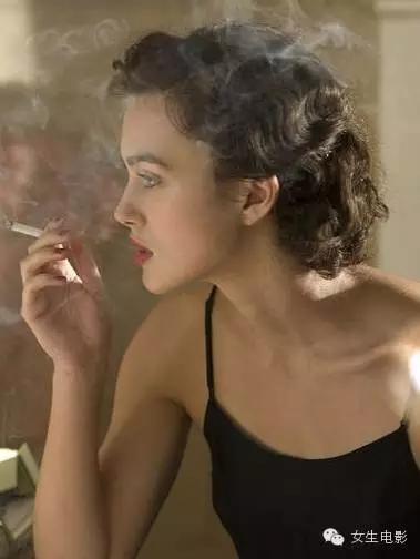 哪部电影有女主抽烟的片段,电影中抽烟的女人