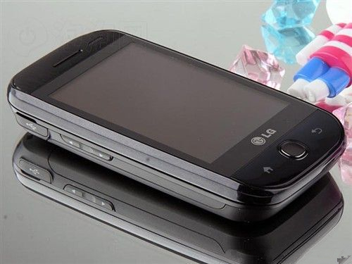 2011年出的索尼安卓手机,索尼13年发布的手机