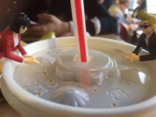 如此妖寿的魔性扭蛋，被集体*菊爆**我却很想买是为何？