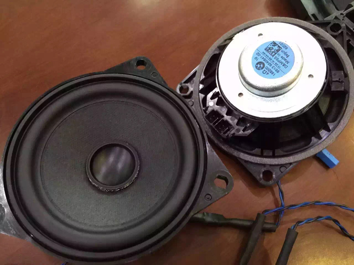 宝马为什么改了屏幕之后音质不好,宝马原车音响升级