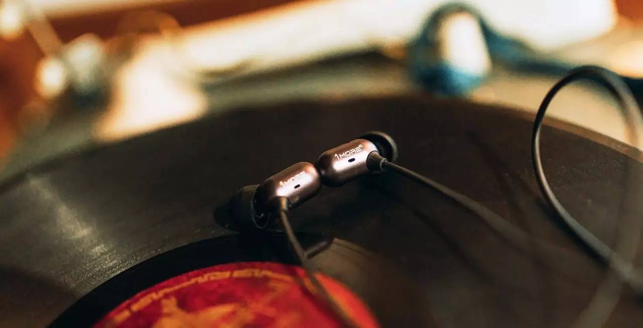 1more胶囊圈铁耳机,1more耳机旗舰店