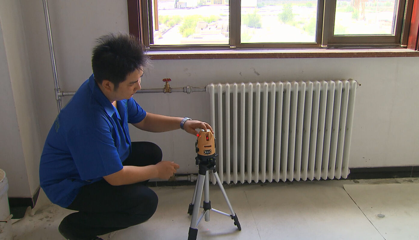 壁纸施工怎样避免溢胶,pvc壁纸怎么做到浓胶薄涂