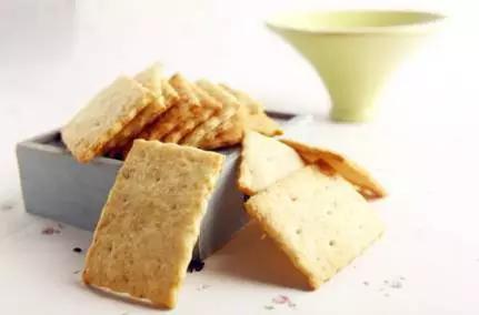 孕期总是半夜饿醒，吃什么好？