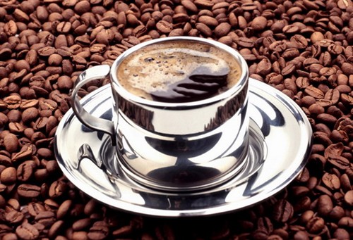 家用咖啡机和便携式咖啡机哪个好,家用咖啡机和全自动咖啡机哪个好