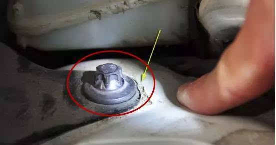 车辆质量问题异响进店维修6次,购买二手车异响