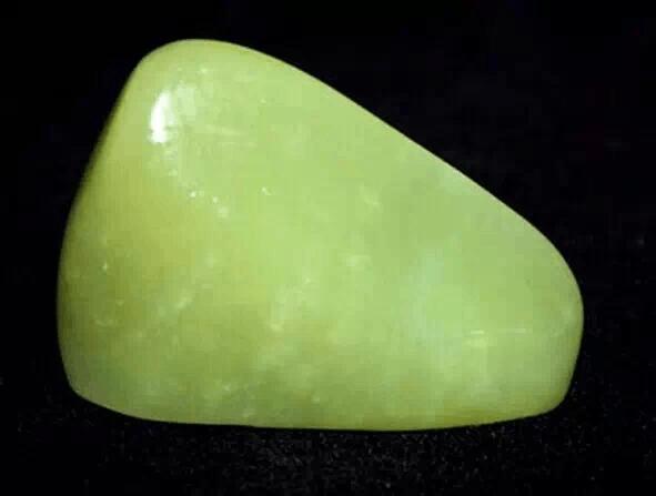 真正的纯天然玉石原石图片,各种玉原石图片大全集