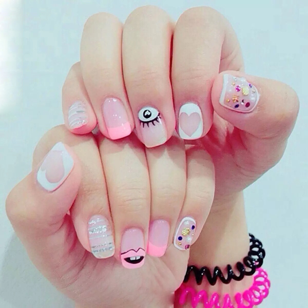 指甲油颜色怎么搭配好看女,指甲油怎样搭配颜色最好看