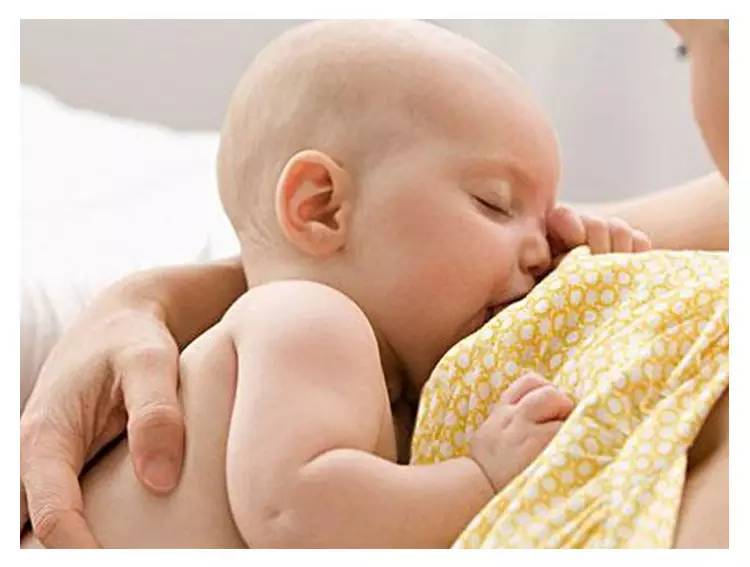 十天宝宝自己怎么判断黄疸,宝宝黄疸护理方法