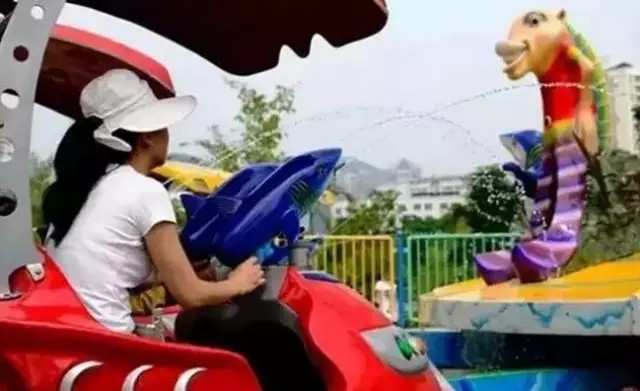 深圳大沙河生态长廊儿童乐园,深圳罗湖宝能环球汇儿童乐园