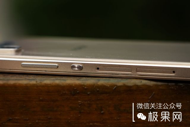 翻转吧摄像头，前后都能照出完美的照片：荣耀7i体验