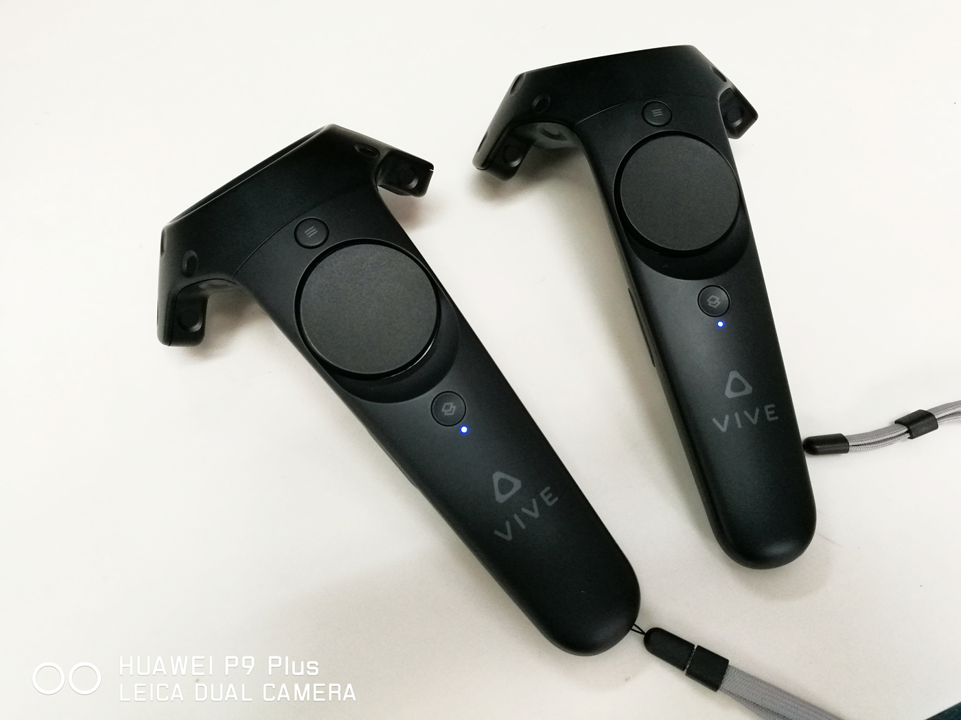 VR领域的标杆、传说中的HTCvive，体验起来到底如何？