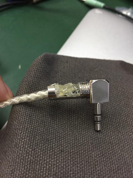 不能忍,森海塞尔ie80换线视频