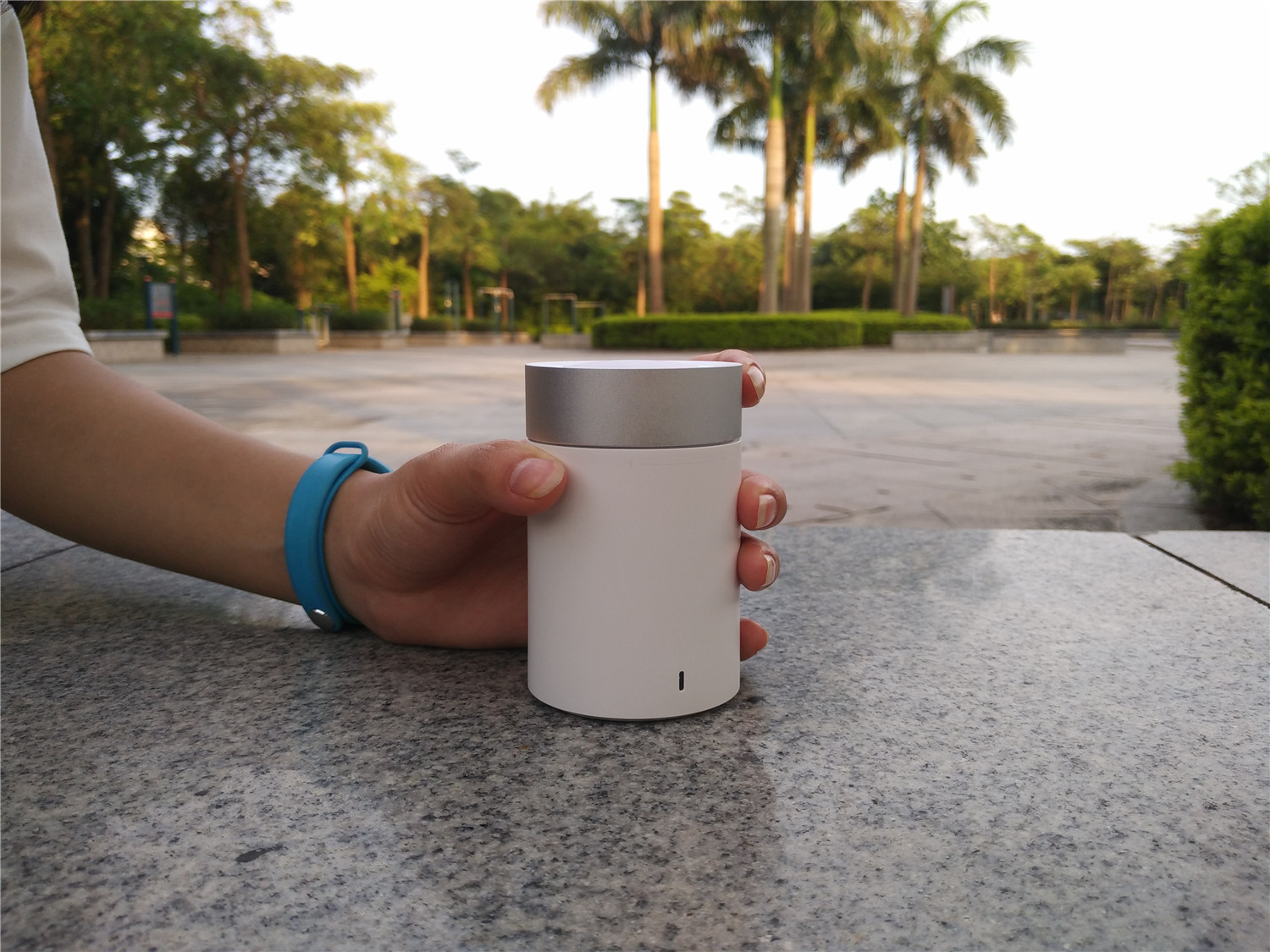 升级版小米随身蓝牙音箱,小米方盒子蓝牙音箱2和小钢炮