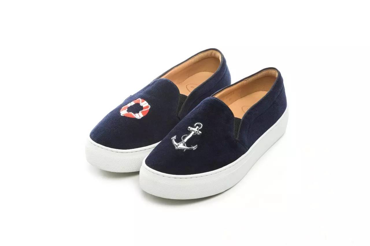 推荐耐克帅气潮鞋,盘点十大帅气鞋子推荐