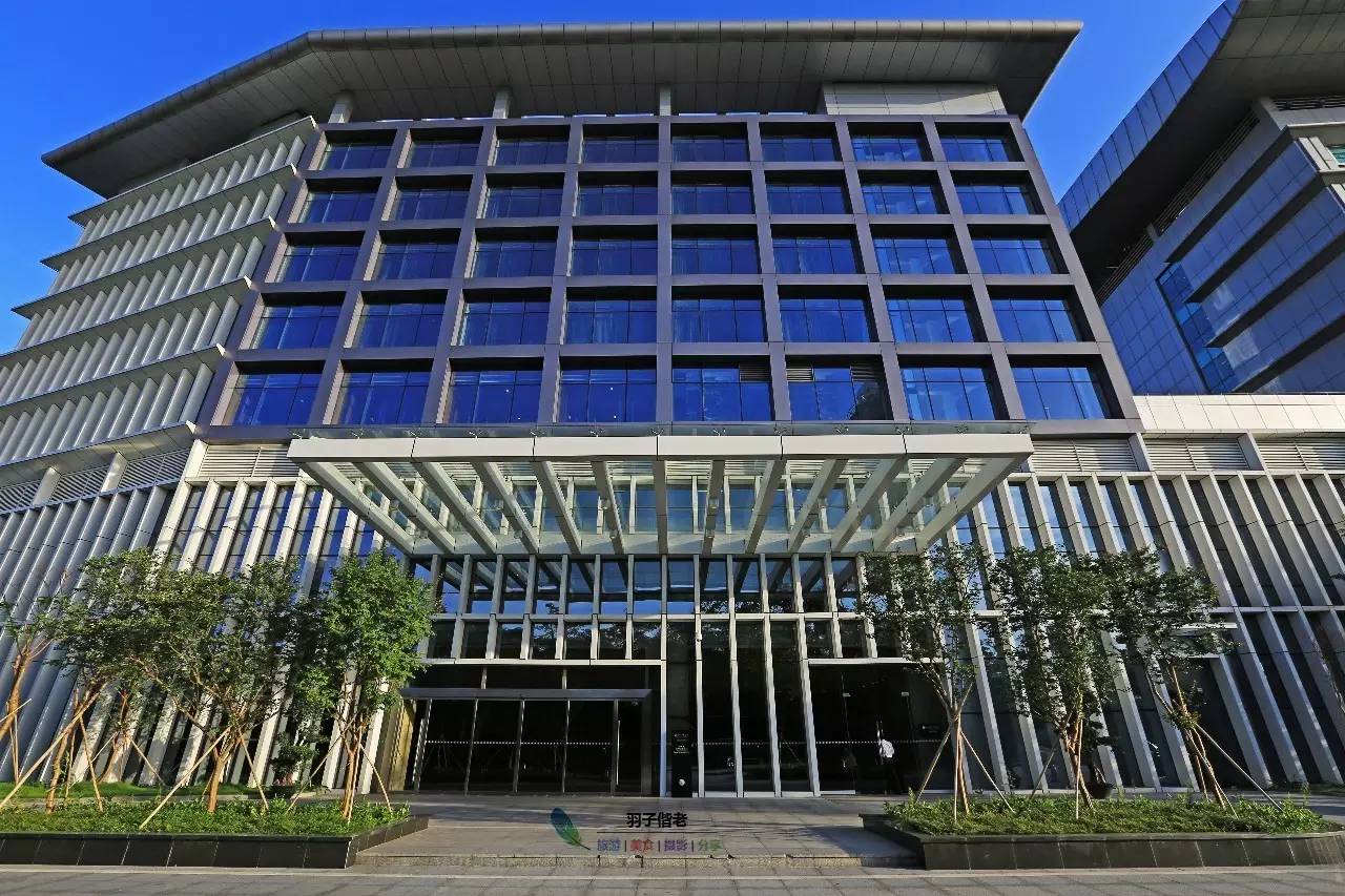 这一趟旅程，从机场铂尔曼开始