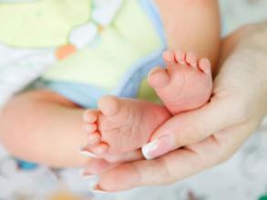 孩子发烧咳嗽，家长不要急着跑医院，试试这些偏方