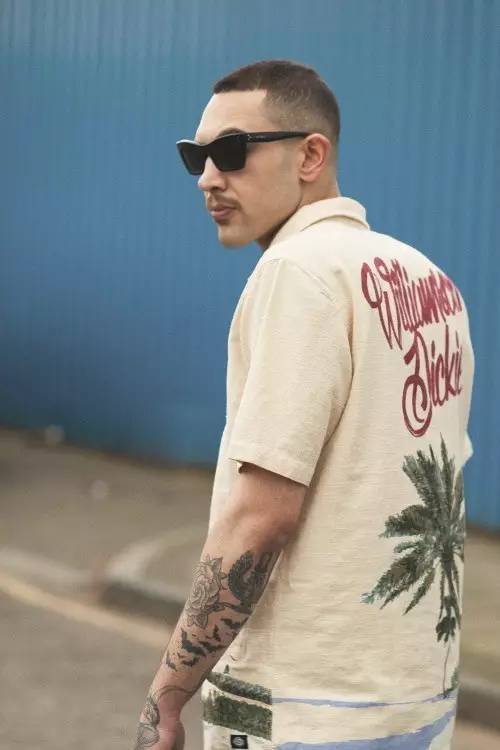 要不是这帮国外大牌明星都这么做！我差点就信了！