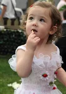 妈妈最想知道的奶粉知识,新手妈妈怎么挑奶粉