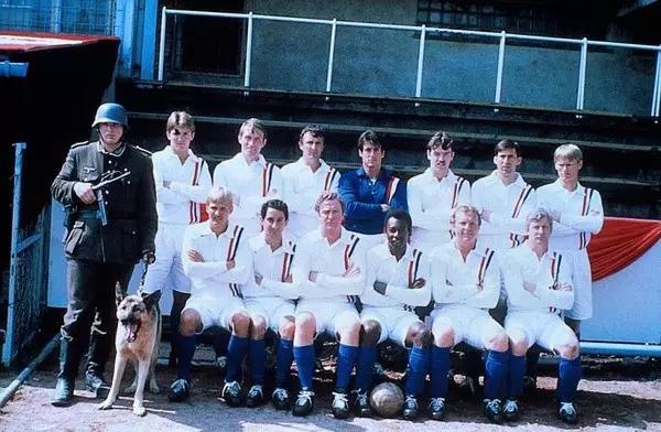 一个关于足球的电影,足球高于生死原话