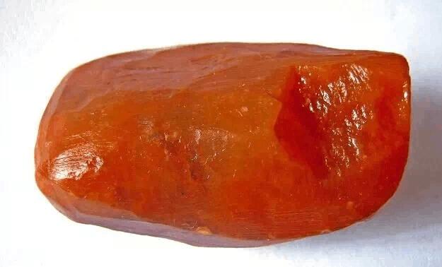 真正的纯天然玉石原石图片,各种玉原石图片大全集