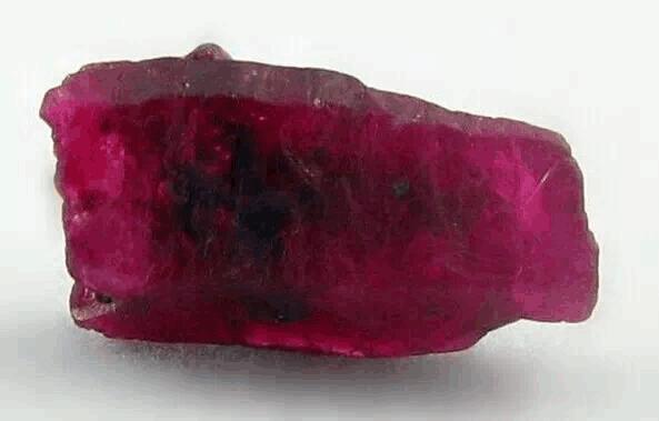 真正的纯天然玉石原石图片,各种玉原石图片大全集