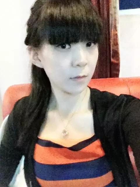 一团暴烈炽热的花火-足球运动员何昕芮|代言云南最大足球赛事！