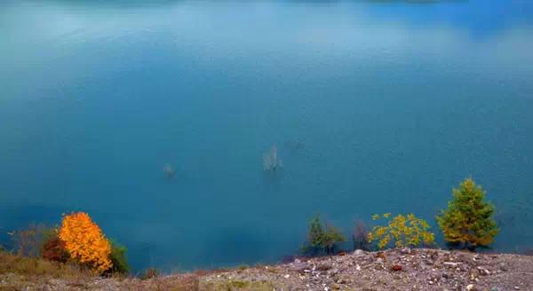 四川哪里有冷门又好玩的地方,四川最漂亮十大湖