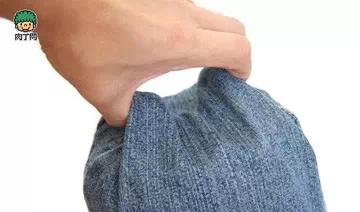 用旧牛仔裤做好看的挂墙收纳袋,旧牛仔裤改造车载收纳袋