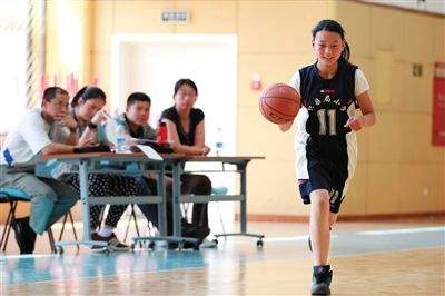 体育特长生专业没过线怎么办,体育特长生没出路