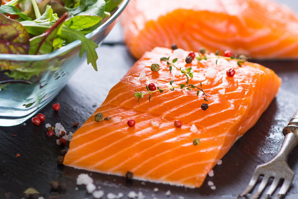 孕妇可以吃三文鱼吗熟的,孕妇不能吃三文鱼刺身吗